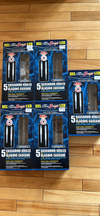 Cascading Icicles LED Christmas Lights - Brand New!