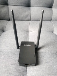 Elegiant WiFi repeater router 