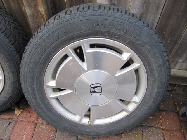 Honda Civic 15 Inch Aluminum Rims & 8 Tires Winter & Summer in Tires & Rims in Mississauga / Peel Region - Image 2