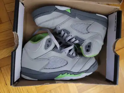 Jordan 5 green bean - kids size 13c, View more