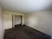 Room available 5 mins from University of Regina