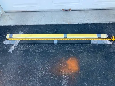 Bandes antidérapantes en métal- Metal anti skid strips, View more