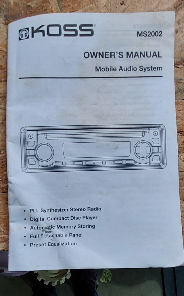 Koss Car Stereo in Other in Norfolk County - Image 4