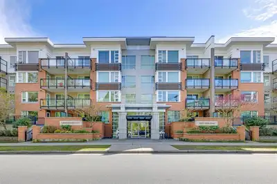 Short term lease Available Now