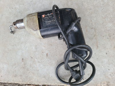 Nice Black and Decker Reversible Drill. Good condition. Black and grey in colour. Great gift for the...