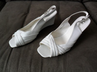 New Sandales Blanche à bride arrière White Sandal  US 9 EU 40