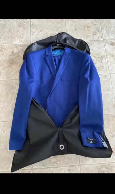 Mens Renoir suit size 46/40 slim, View more