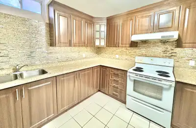 Perfect for a family that's looking for a very spacious and clean basement, with a big kitchen, sepa...