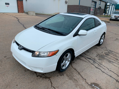 2008 Honda Civic EX-L Low km Fully loaded Reliable great on gas