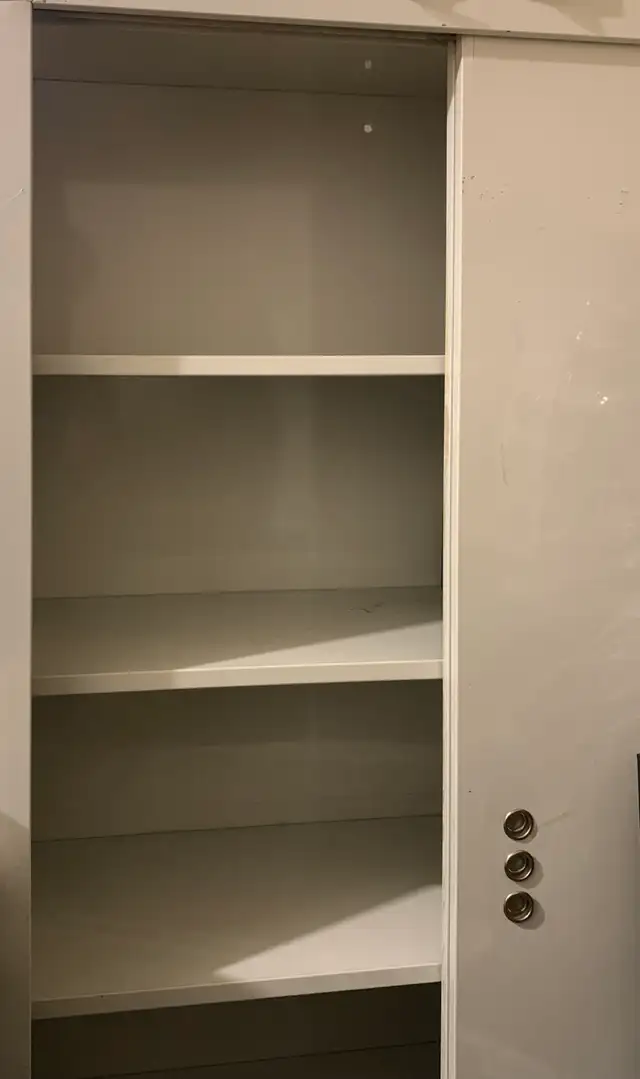 White Metal Storage Cabinet in Bookcases & Shelving Units in City of Toronto - Image 3
