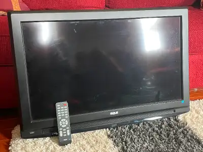 32” RCA Television Great condition! Remote included.