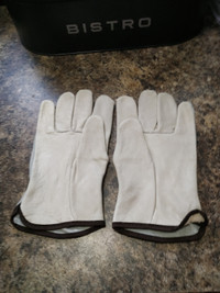 NEW Goat Skin Gloves Sz M