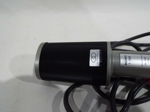 Vintage Sony F-99B One-Point Stereo Dynamic Microphone Original in General Electronics in Vancouver - Image 3