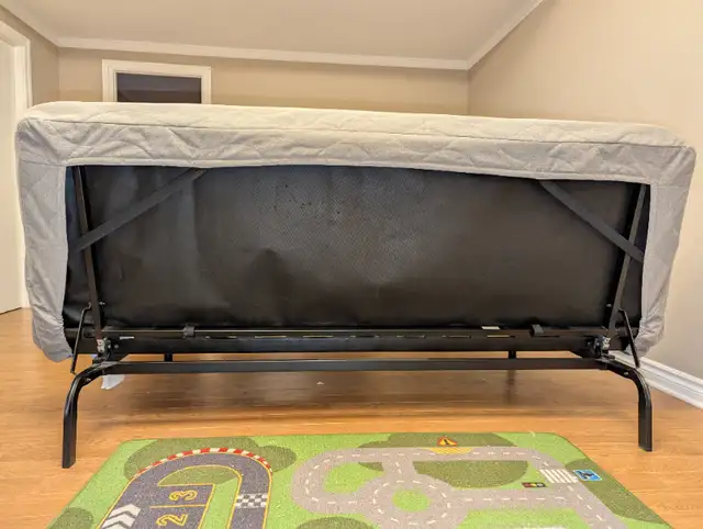 Canapé-lit IKEA in Couches & Futons in Longueuil / South Shore - Image 4