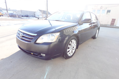 2006 Toyota Avalon,Leather seats, One owner, No accident, $7900,