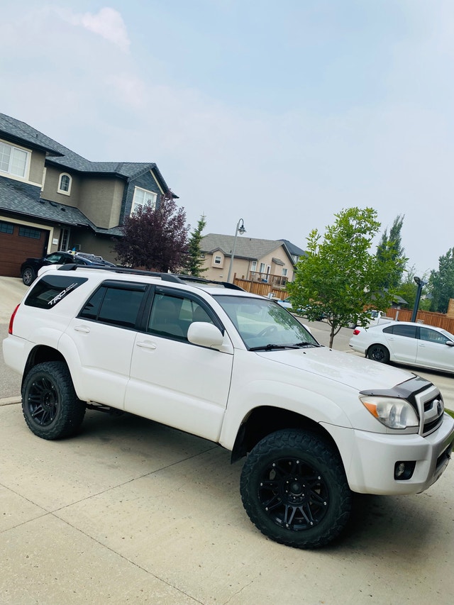 4runner for sale Cars & Trucks Saskatoon Kijiji