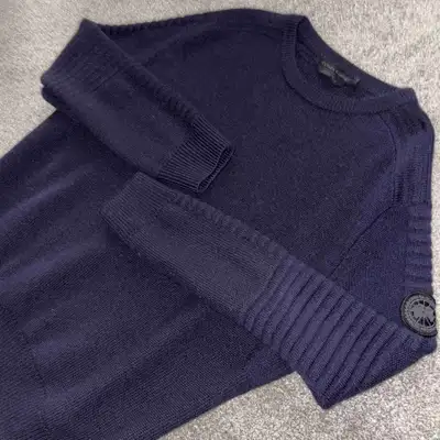 Canada Goose black label Patterson sweater for sale. Medium. Great condition and really warm. $100 o...