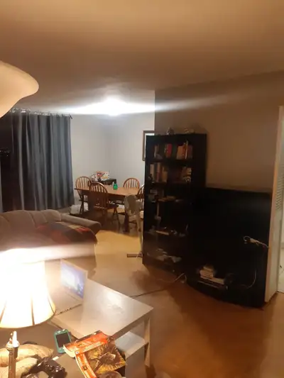 Roommate Wanted – Master Bedroom in 2BR Apartment, East York, View more