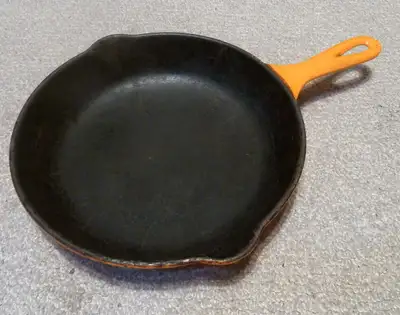 Vintage Cousances 23 Cast Iron Skillet, View more