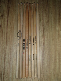 8 Drum Sticks
