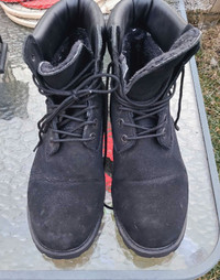Black Timberland Boots (Mens Size 11)