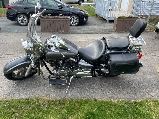 2009 Yamaha Vstar classic 1100 in Street, Cruisers & Choppers in Cole Harbour - Image 3