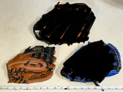 Baseball Gloves Kids/Child New and Like New condition. Rawlings, View more