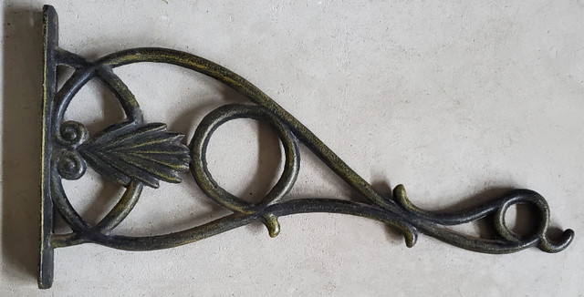 ORNATE WROUGHT IRON PLANT HANGER in Outdoor Décor in Calgary