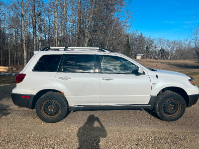 2004 Mitsubishi Outlander AWD