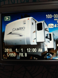 2007 Cameo by Carriage 5th Wheel 32ft
