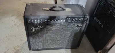 Fender Stage 1000 Amp, View more