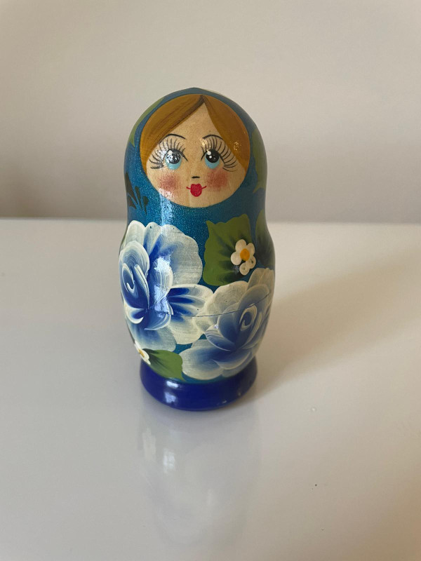 Russian Nesting Dolls in Arts & Collectibles in City of Toronto