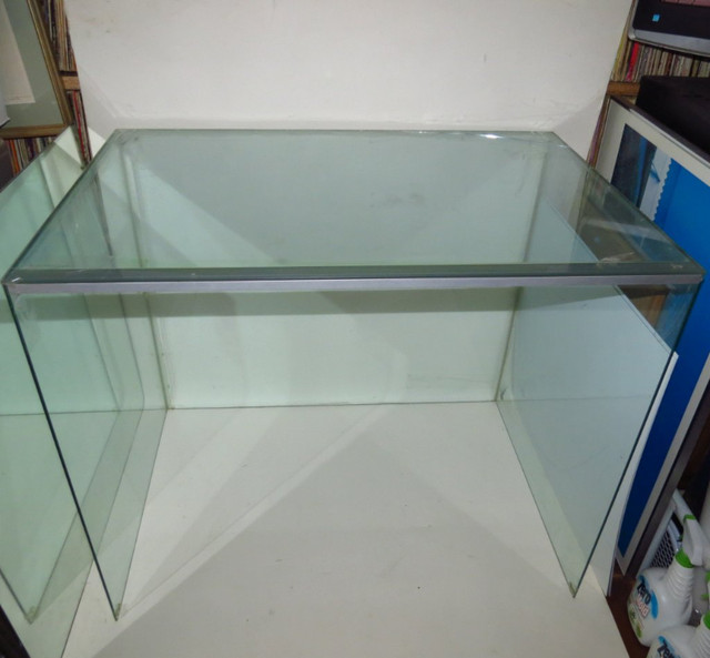 Protect/Showcase Your Items Used Glass Display 2x3x3' $33 in Hutches & Display Cabinets in St. Catharines