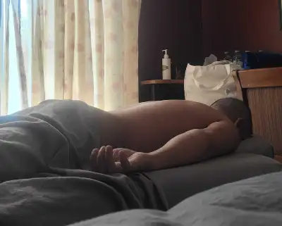 Good day. I am Lee a Registered Massage Therapist catering clients from Calgary area. NEW LOCATION U...