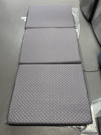 Foldable single size mattress 