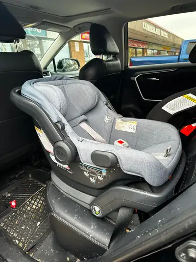 Uppa baby Mesa V2 infant car seat., View more