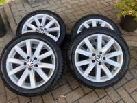 4 pneus et mag Pirelli VW 225-45-17