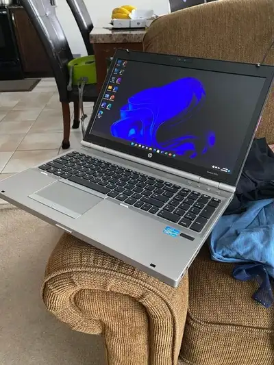 Powerful i7 HP Elitebook 8570p Windows 11 + Office 2021 Pro, View more