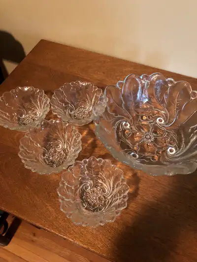 Vintage glassware, View more