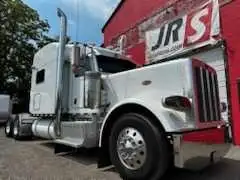 Lot #115 Offers This Gorgeous 2013 Peterbilt 389 w/500Hp Cummins Our August 21-24th auction is fast...