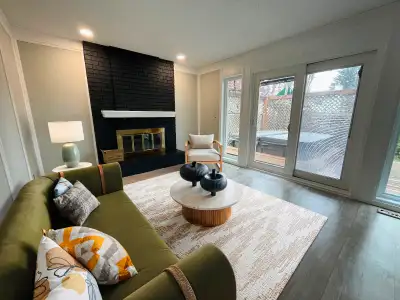 Spacious 1 bedroom basement suite with lake access