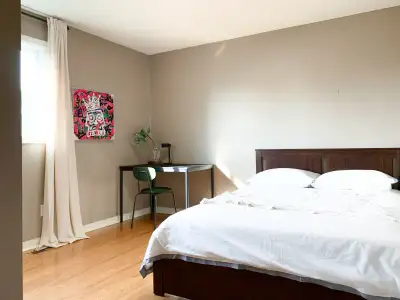 Room for rent Algonquin College/ Merivale Rd/ Baseline Rd