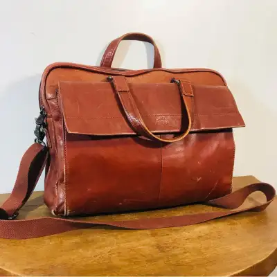 Mancini unisex leather briefcase