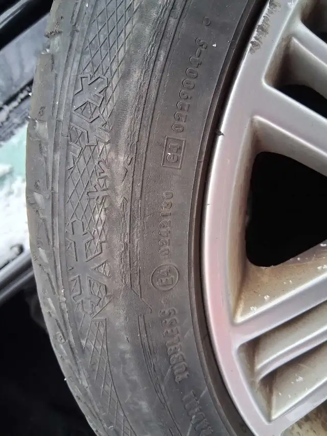 Winter Tires 225 50 R17 on rims in Tires & Rims in Ottawa - Image 3