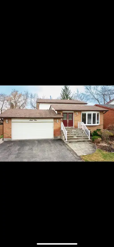 3 beds 3 baths house