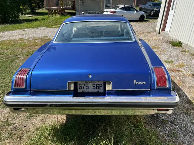 1975 Pontiac LeMans Coupe Sport in Classic Cars in Gatineau - Image 3