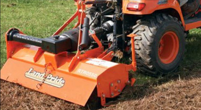 Kubota Tractor FOR HIRE  in Other in Leamington - Image 4