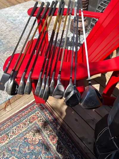 Golf club set rh with golf bag and balls, View more