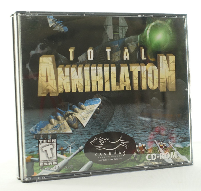 Total Annihilation box set in PC Games in City of Montréal