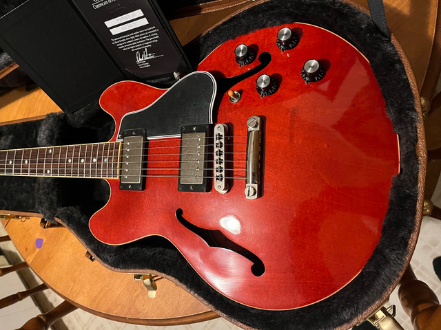 2013 Gibson 339 in Guitars in Moncton